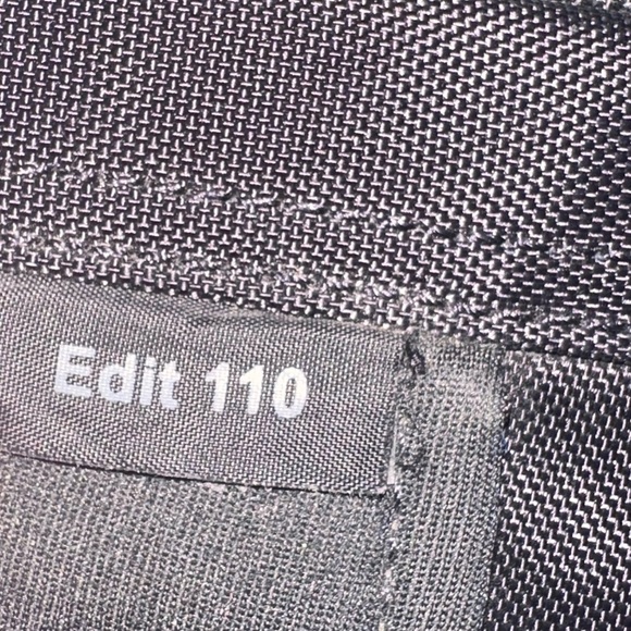 Lowepro Edit 110 Camera Case - Picture 9 of 10